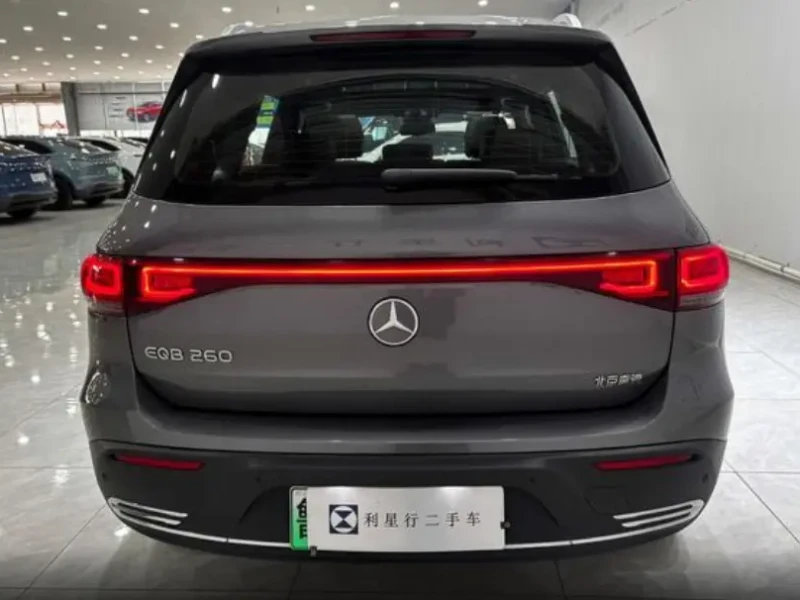 2024 Mercedes-Benz EQB с пробегом 55 000 км