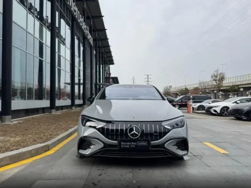 2023 Mercedes-Benz EQE AMG с пробегом 34 000 км