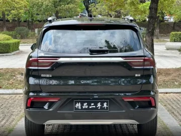 2021 Geely Okavango с пробегом 50 000 км