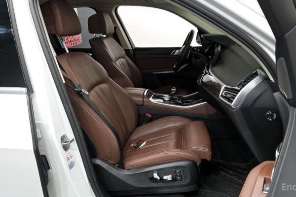 2021 BMW X5 с пробегом 64 379 км