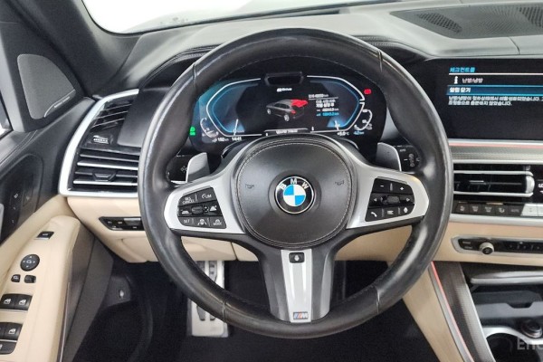 2021 BMW X5 с пробегом 48 058 км