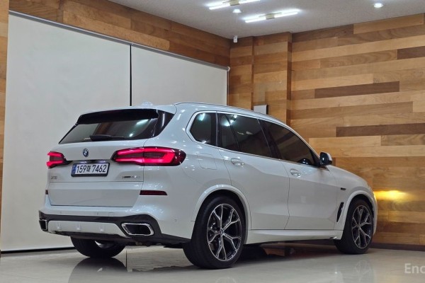 2022 BMW X5 с пробегом 64 315 км