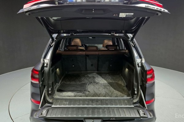 2020 BMW X5 с пробегом 121 041 км