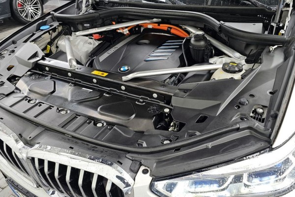 2021 BMW X5 с пробегом 73 211 км