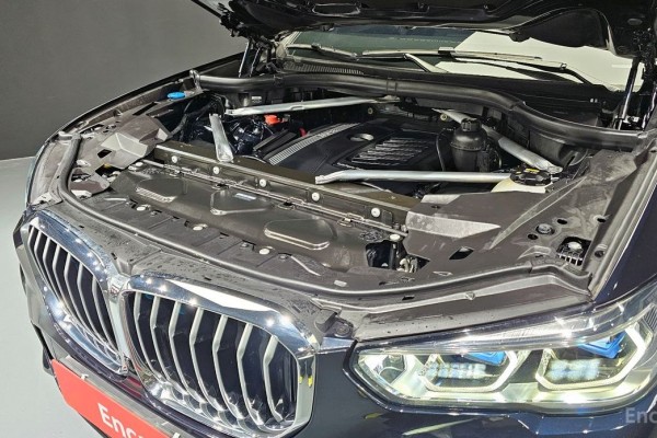 2021 BMW X5 с пробегом 65 596 км