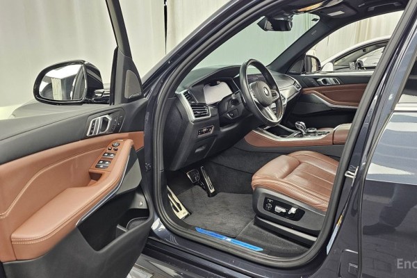 2021 BMW X5 с пробегом 65 200 км