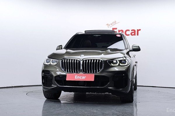2022 BMW X5 с пробегом 83 623 км