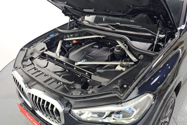 2022 BMW X5 с пробегом 43 949 км