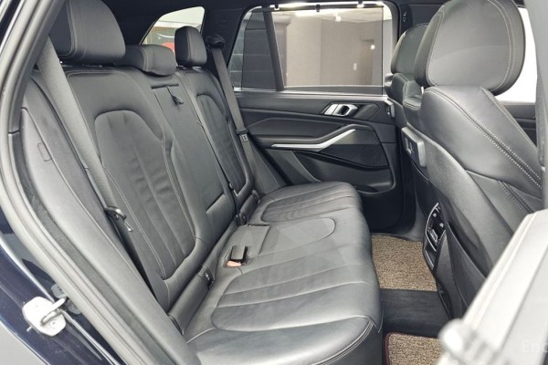 2022 BMW X5 с пробегом 43 949 км