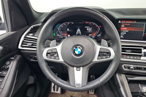 2022 BMW X5 с пробегом 43 949 км