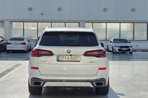 2020 BMW X5 с пробегом 99 050 км