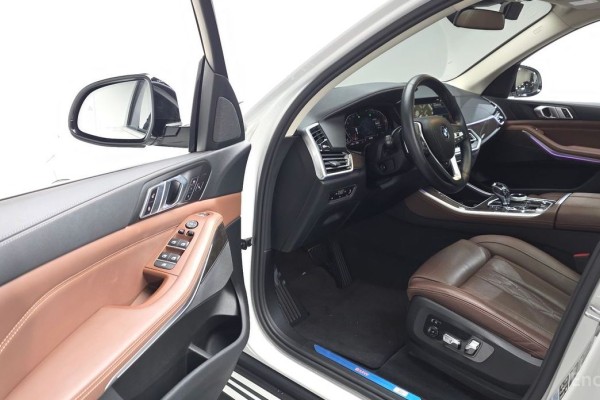 2022 BMW X5 с пробегом 68 950 км