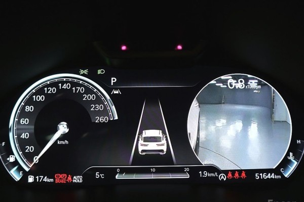 2021 Genesis GV70 с пробегом 51 644 км