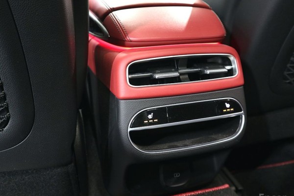 2021 Genesis GV70 с пробегом 51 644 км