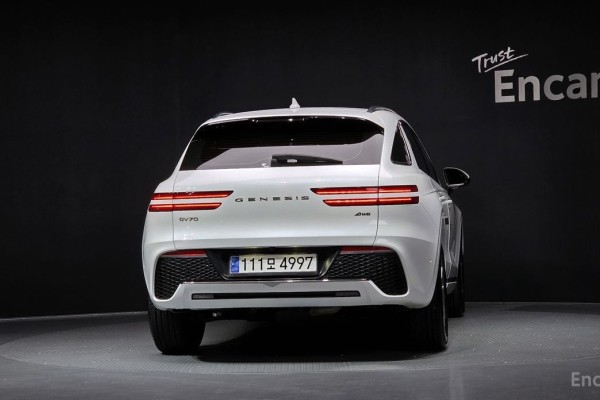 2021 Genesis GV70 с пробегом 149 834 км