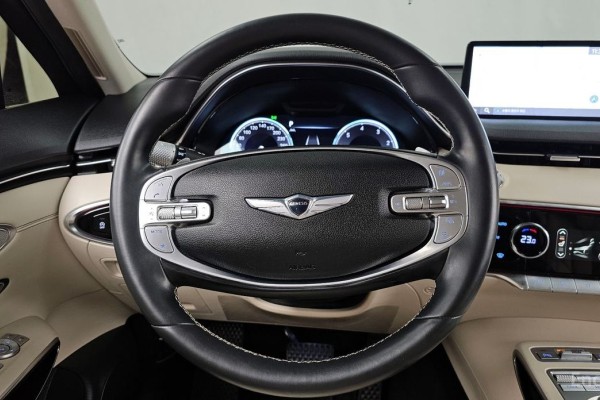 2021 Genesis GV70 с пробегом 149 834 км