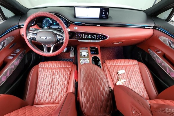 2021 Genesis GV70 с пробегом 58 488 км