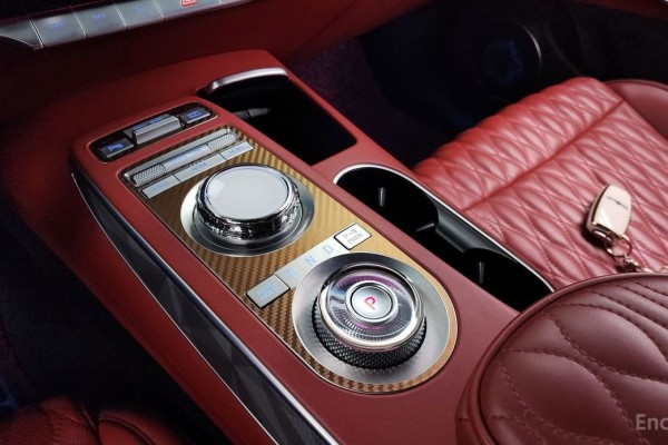 2021 Genesis GV70 с пробегом 58 488 км