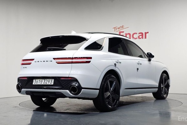 2021 Genesis GV70 с пробегом 57 297 км
