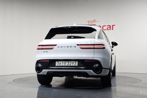 2021 Genesis GV70 с пробегом 57 297 км