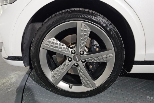 2021 Genesis GV70 с пробегом 57 297 км