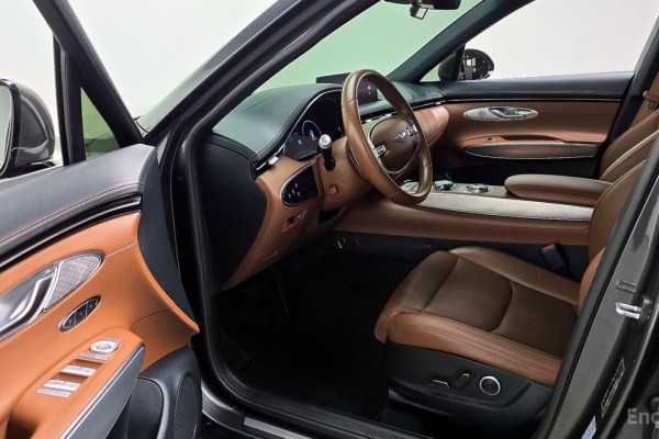 2021 Genesis GV70 с пробегом 50 007 км