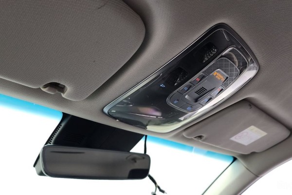 2021 Genesis GV70 с пробегом 132 831 км