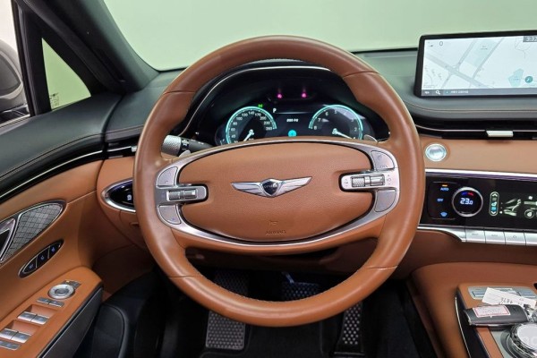2021 Genesis GV70 с пробегом 50 007 км