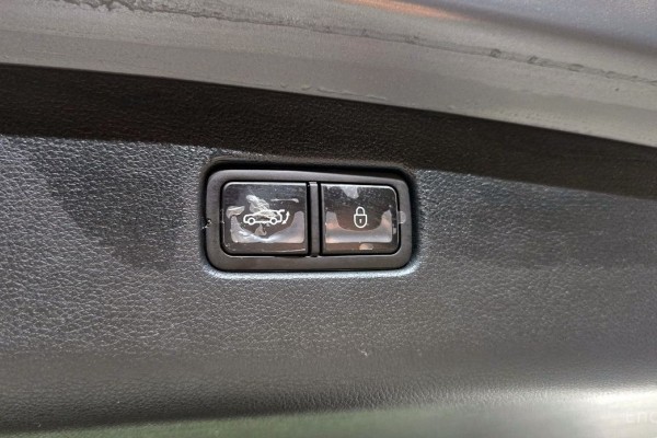 2021 Genesis GV70 с пробегом 50 007 км