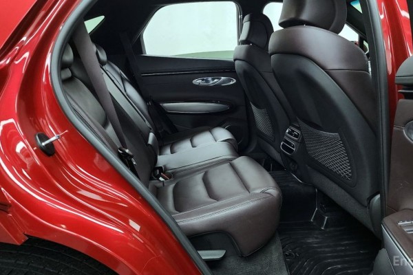 2021 Genesis GV70 с пробегом 78 620 км