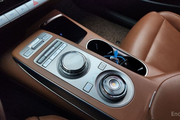 2021 Genesis GV70 с пробегом 74 591 км