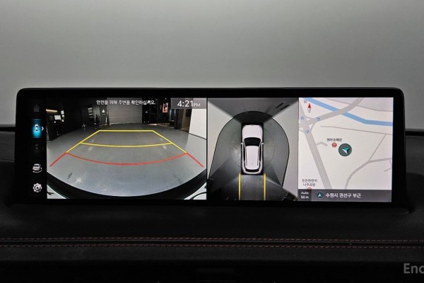 2021 Genesis GV70 с пробегом 119 810 км