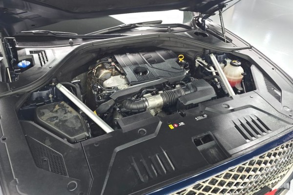 2021 Genesis GV70 с пробегом 146 256 км