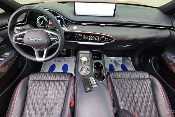 2021 Genesis GV70 с пробегом 104 687 км