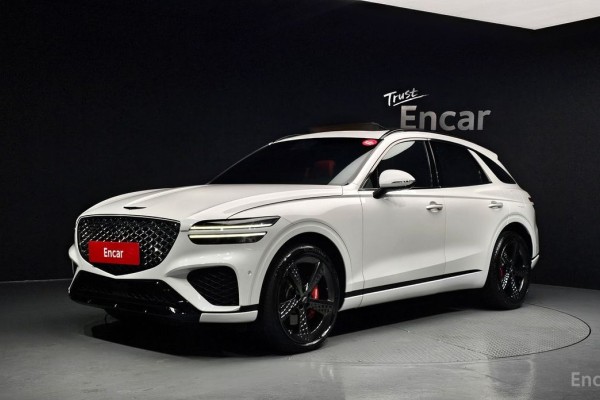 2021 Genesis GV70 с пробегом 43 040 км