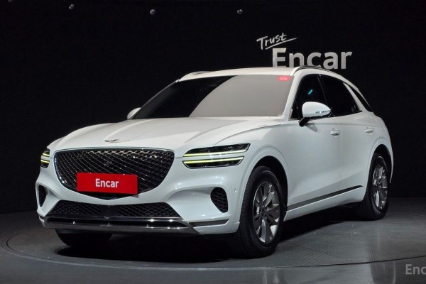 2021 Genesis GV70 с пробегом 70 577 км