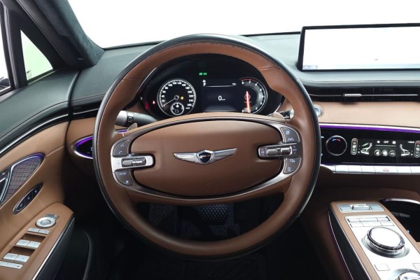 2021 Genesis GV70 с пробегом 60 056 км