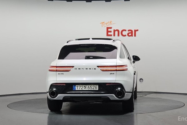 2022 Genesis GV70 с пробегом 50 358 км