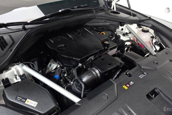 2022 Genesis GV70 с пробегом 46 647 км