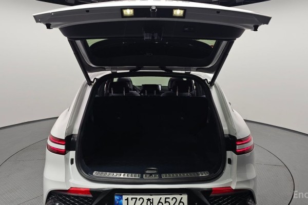 2022 Genesis GV70 с пробегом 50 358 км