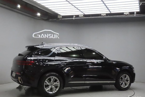 2021 Genesis GV70 с пробегом 56 292 км