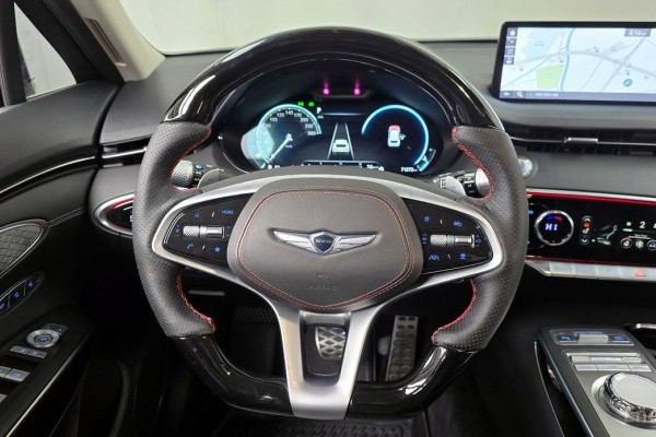 2021 Genesis GV70 с пробегом 71 272 км
