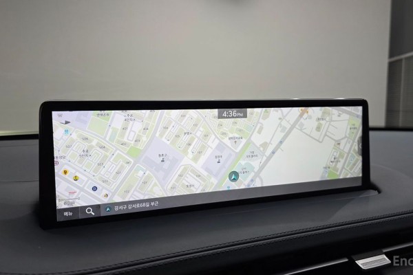 2022 Genesis GV70 с пробегом 46 647 км