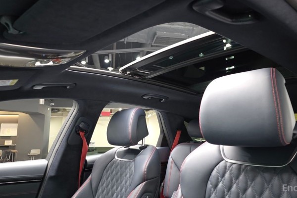 2022 Genesis GV70 с пробегом 46 647 км