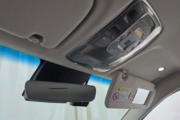 2021 Genesis GV70 с пробегом 71 272 км