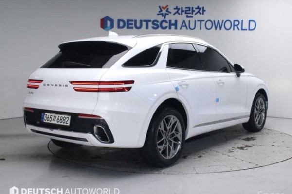 2021 Genesis GV70 с пробегом 44 738 км