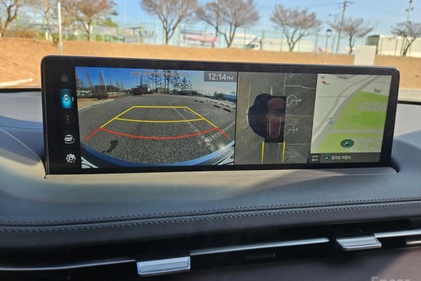 2021 Genesis GV70 с пробегом 45 650 км