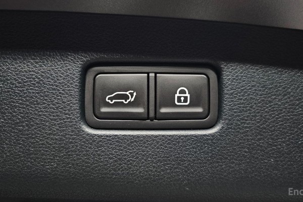 2021 Genesis GV70 с пробегом 54 838 км