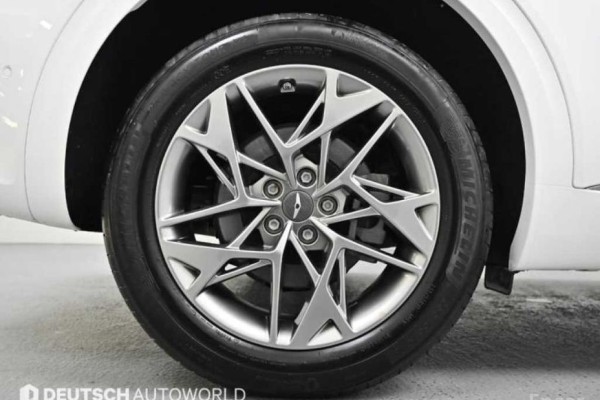 2021 Genesis GV70 с пробегом 44 738 км