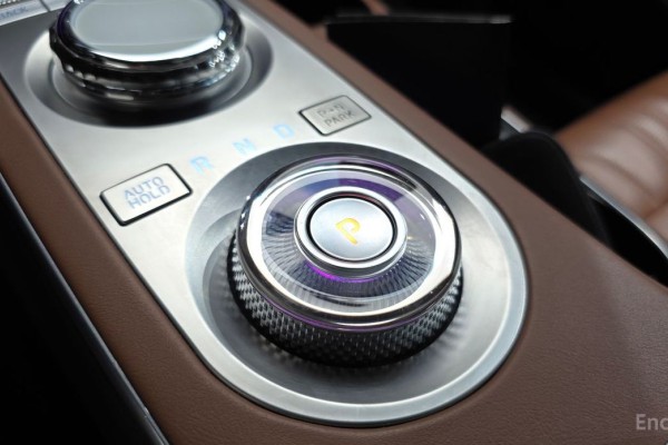 2021 Genesis GV70 с пробегом 46 152 км